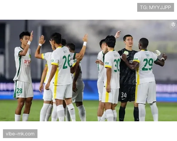 北京国安全力备战新赛季,状态回暖成焦点 北京国安全力备战新赛季,状态回暖成焦点