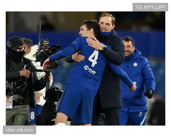 图赫尔战术调整显成效，球队状态回暖引关注