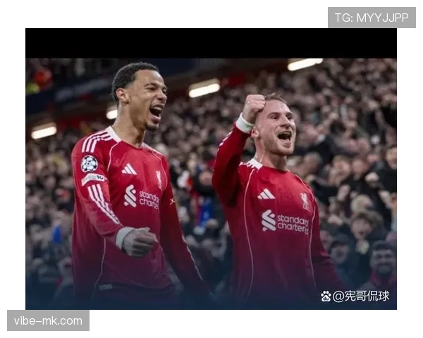 利物浦崩盘危机?战术失误暴露防守漏洞,豪华阵容却难保争冠地位!