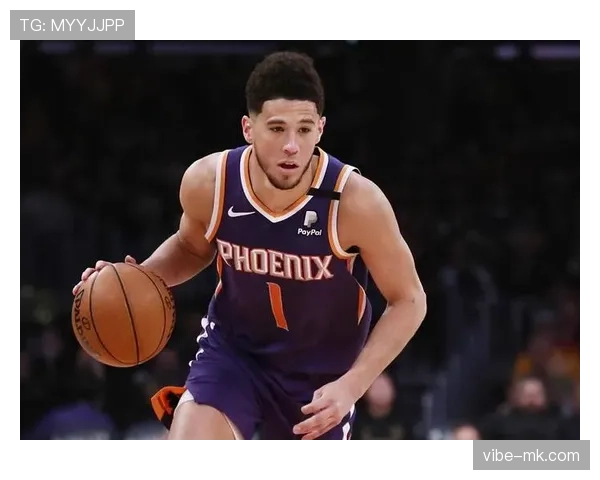 德文·布克挡拆得分效率提升显著拉开与同队锋线差距